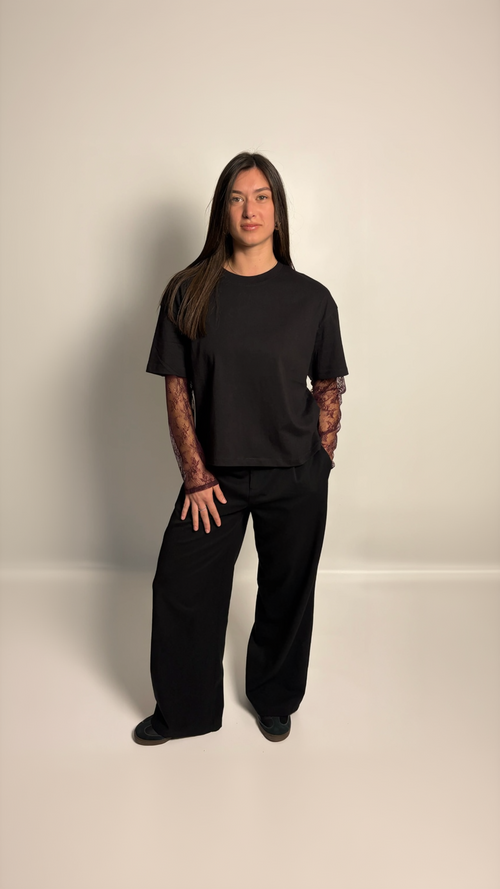T-Shirt Boxy Fit Doppia Manica Nero / Pizzo Bordeaux