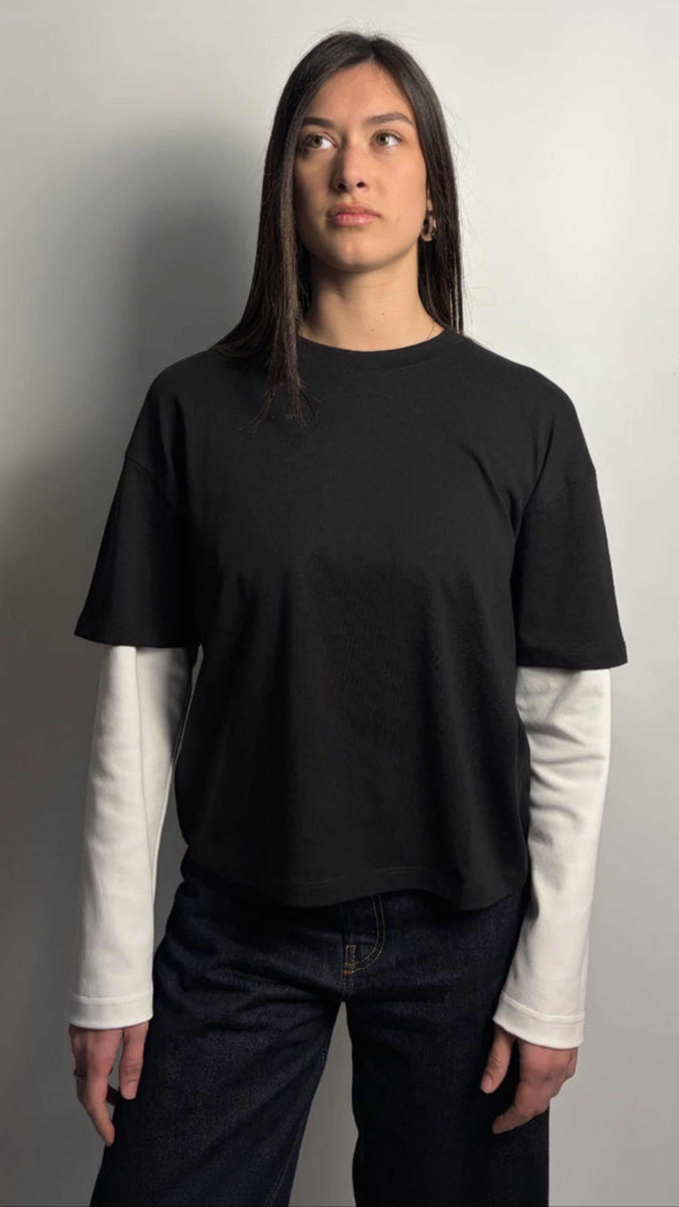 T-shirt Boxy Fit Doppia Manica Nero / Bianca